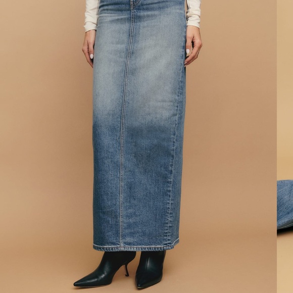 *NWT* Daria High Rise Denim Maxi Skirt (25) - Picture 4 of 14